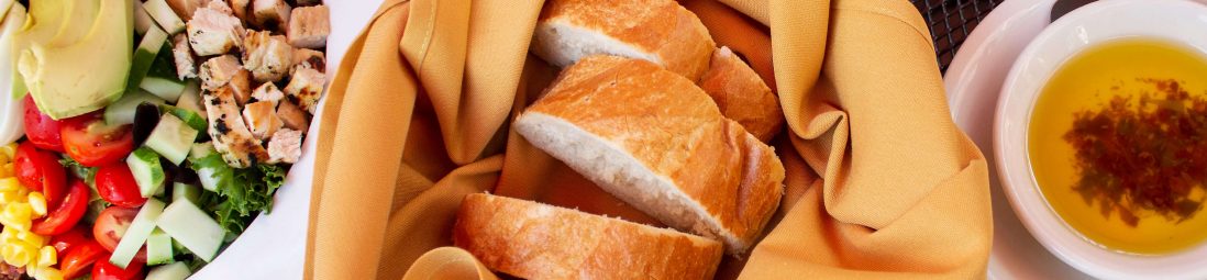 A photo of bread